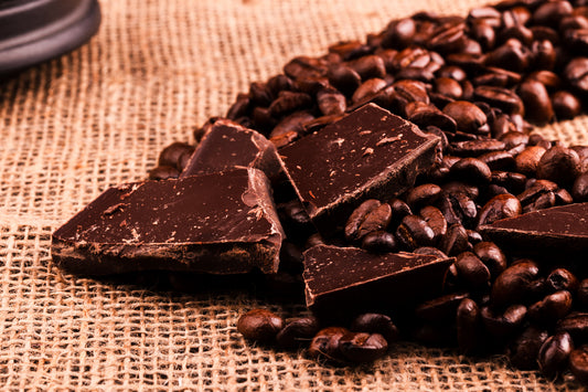 A Small Dose of Dark Chocolate is Just What the Heart Ordered